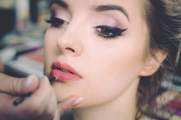 applying make up
